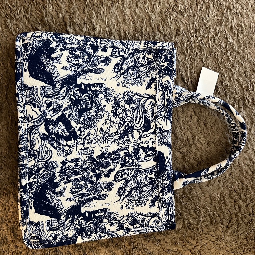 Beautiful Medium Navy Tote bag stylish and elegant can dress it up or down